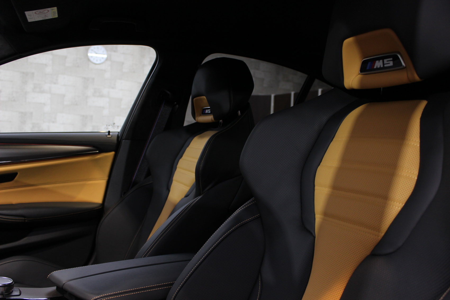 BMW M5コンペティション ブラックサファイア シートコーティング 運転席