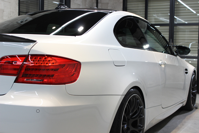 BMW M3 アルピンホワイト テールライト