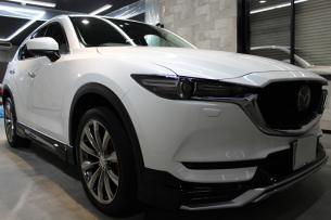 マツダ CX-5 スノーフレイクホワイトパールマイカ フロントバンパー2