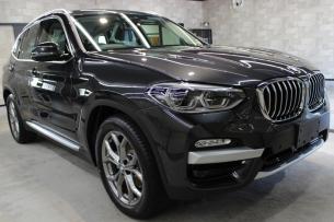 BMW X3 ソフィストグレー フロントバンパー右