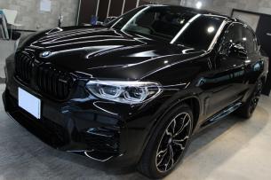 BMW X4 Mコンペティション ブラックサファイア ボンネット左