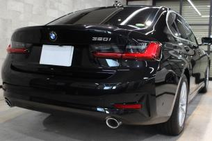 BMW 3シリーズ ブラックサファイア マフラー