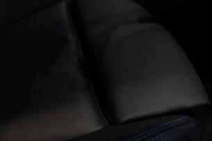 BMW 320d シートコーティング ダコタレザー 運転席 座面
