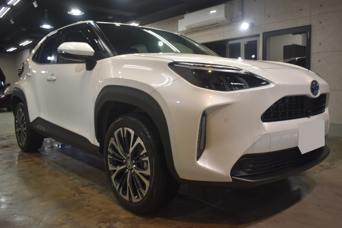 ヤリスクロス-1