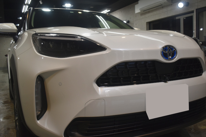 ヤリスクロス-3