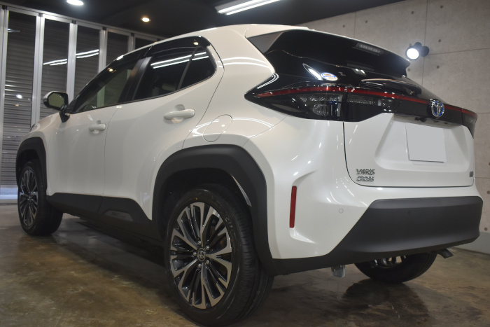 ヤリスクロス-8