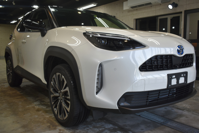 ヤリスクロス-1