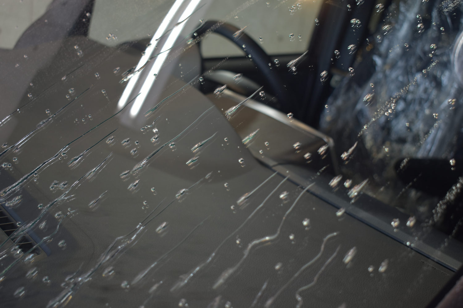 ヴォクシー撥水