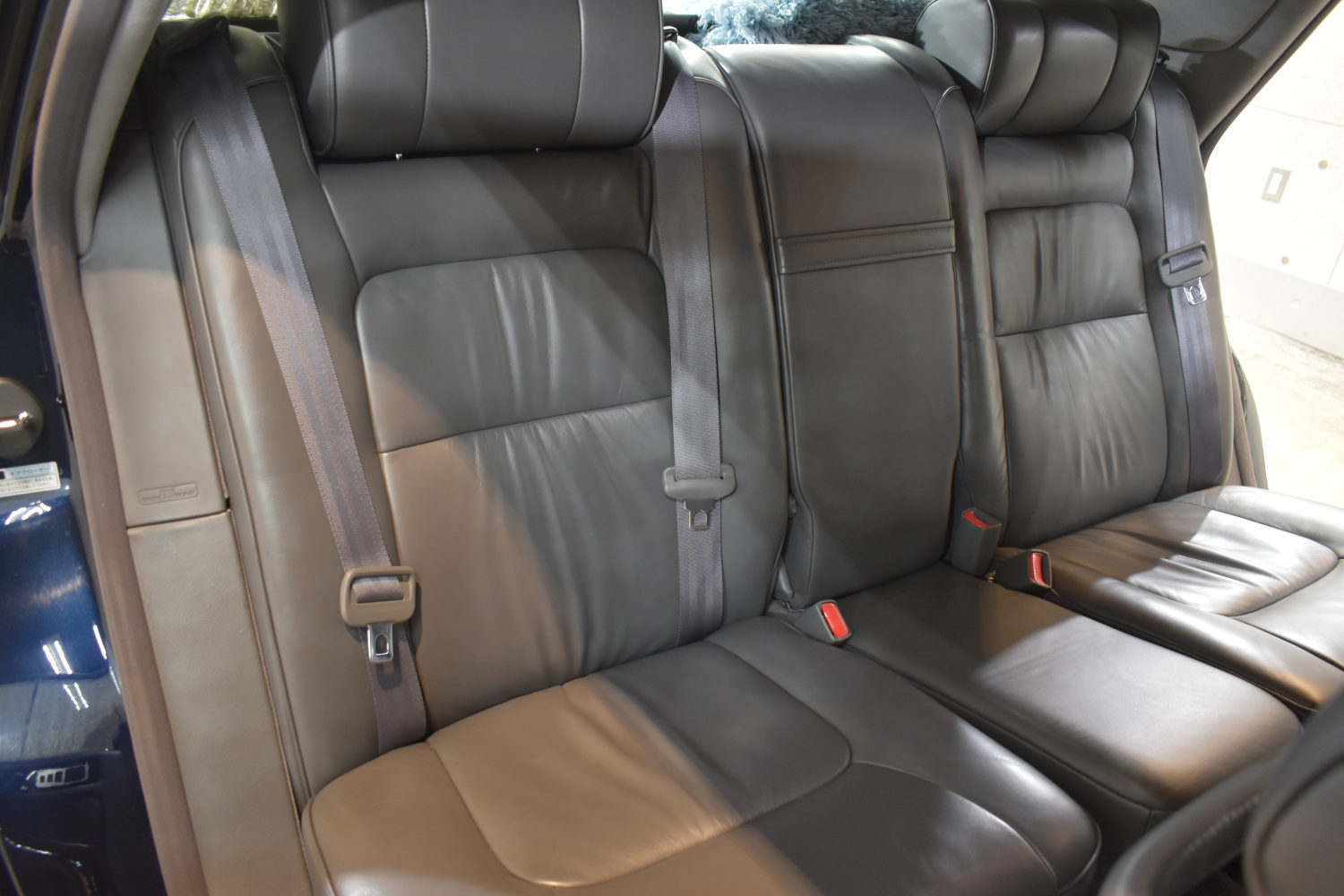 センチュリーシート右後ろ