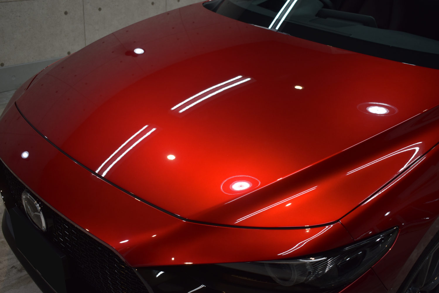 マツダ3-ボンネット