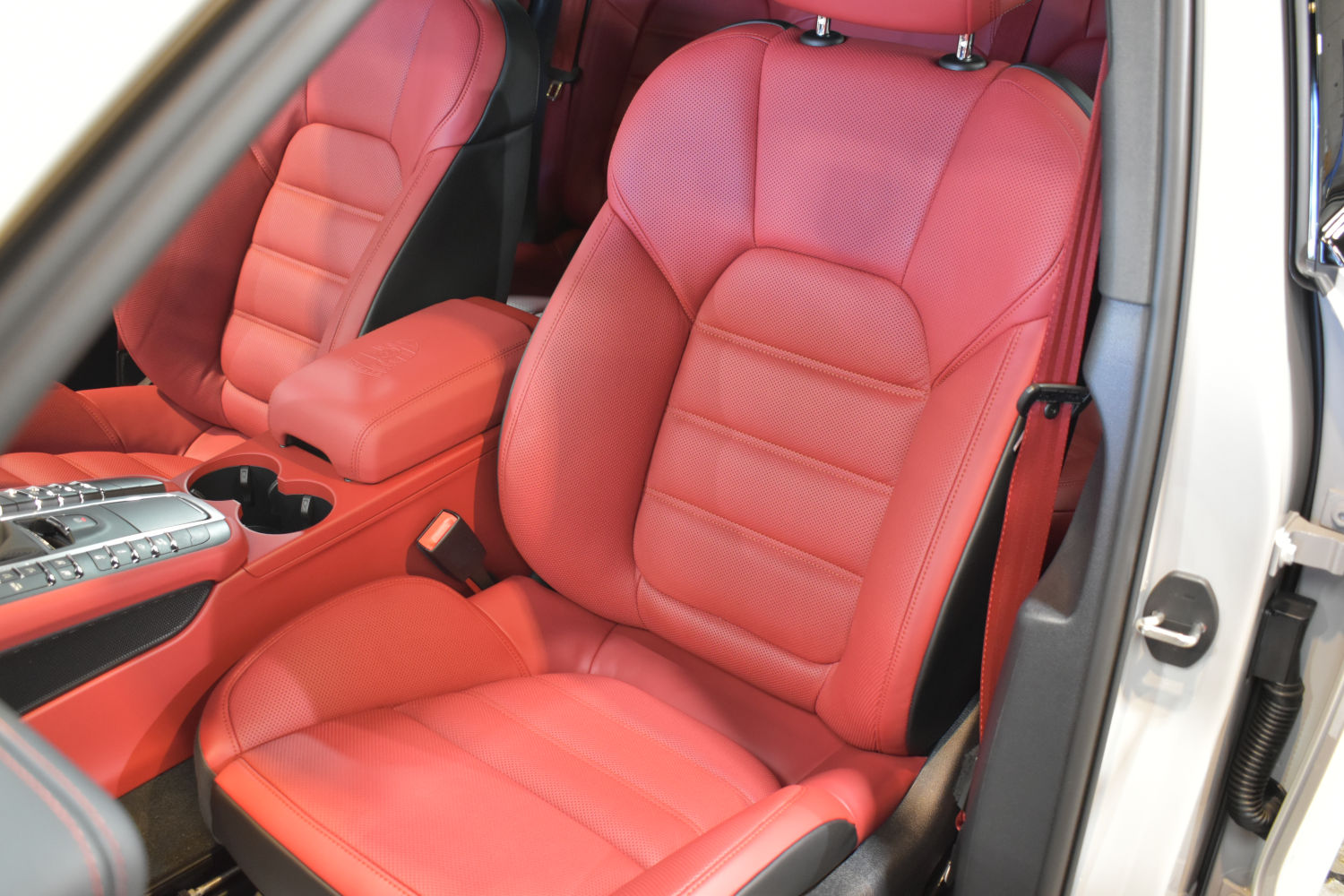 マカン-シート-2