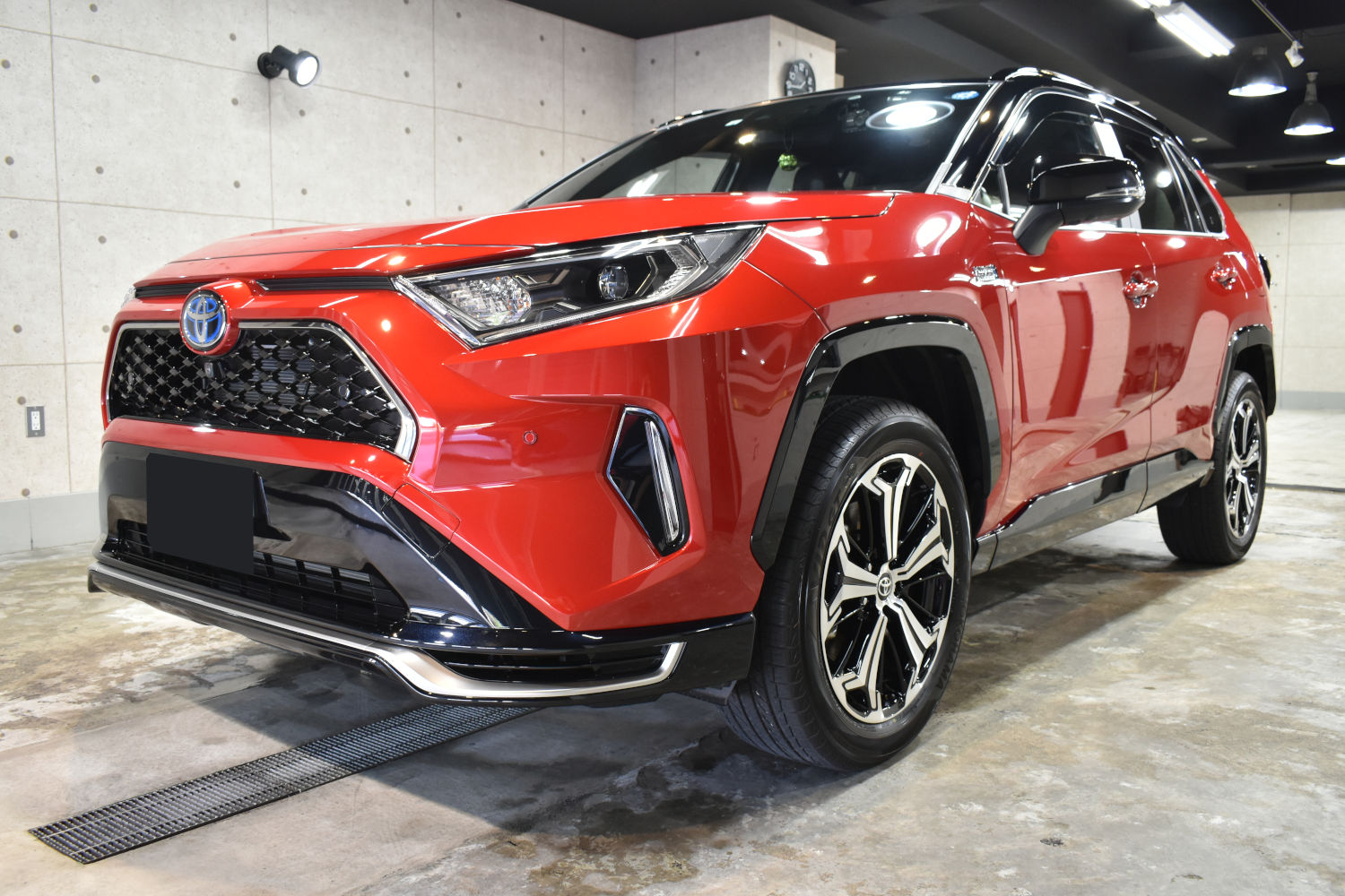 RAV4-7