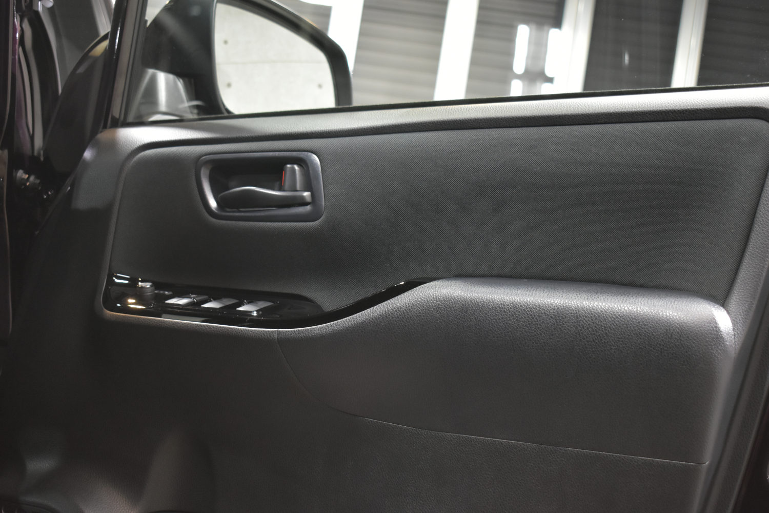 ヴォクシー-トリム