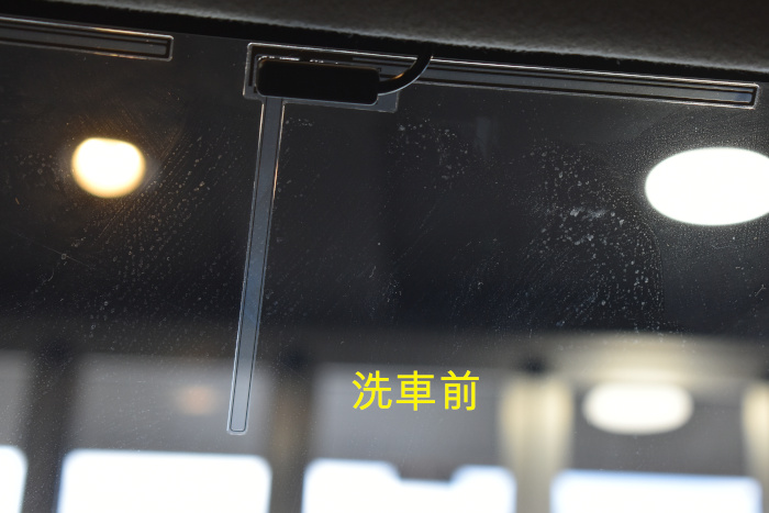 デイズ内窓洗車前-1