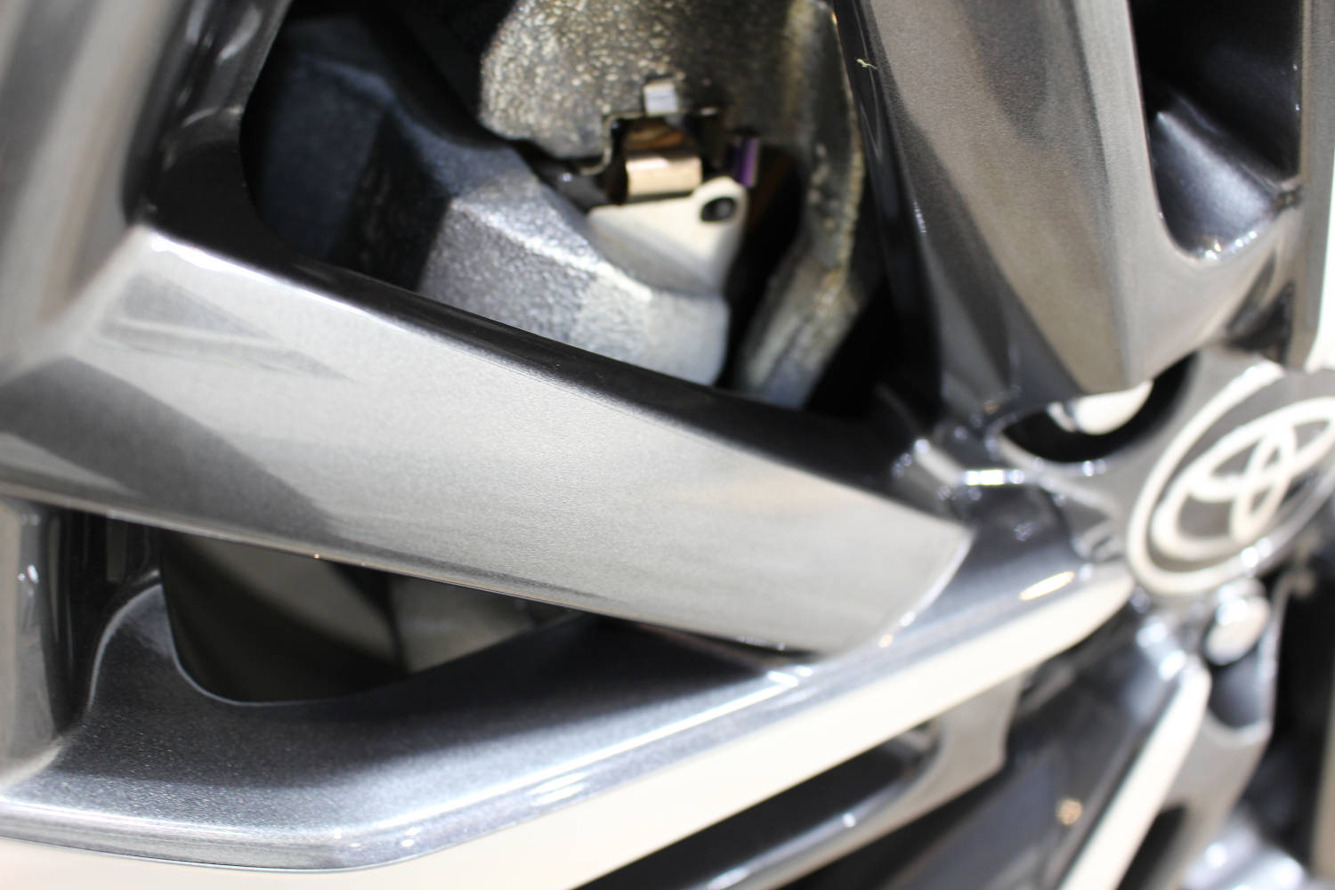 カローラクロス-ホイール