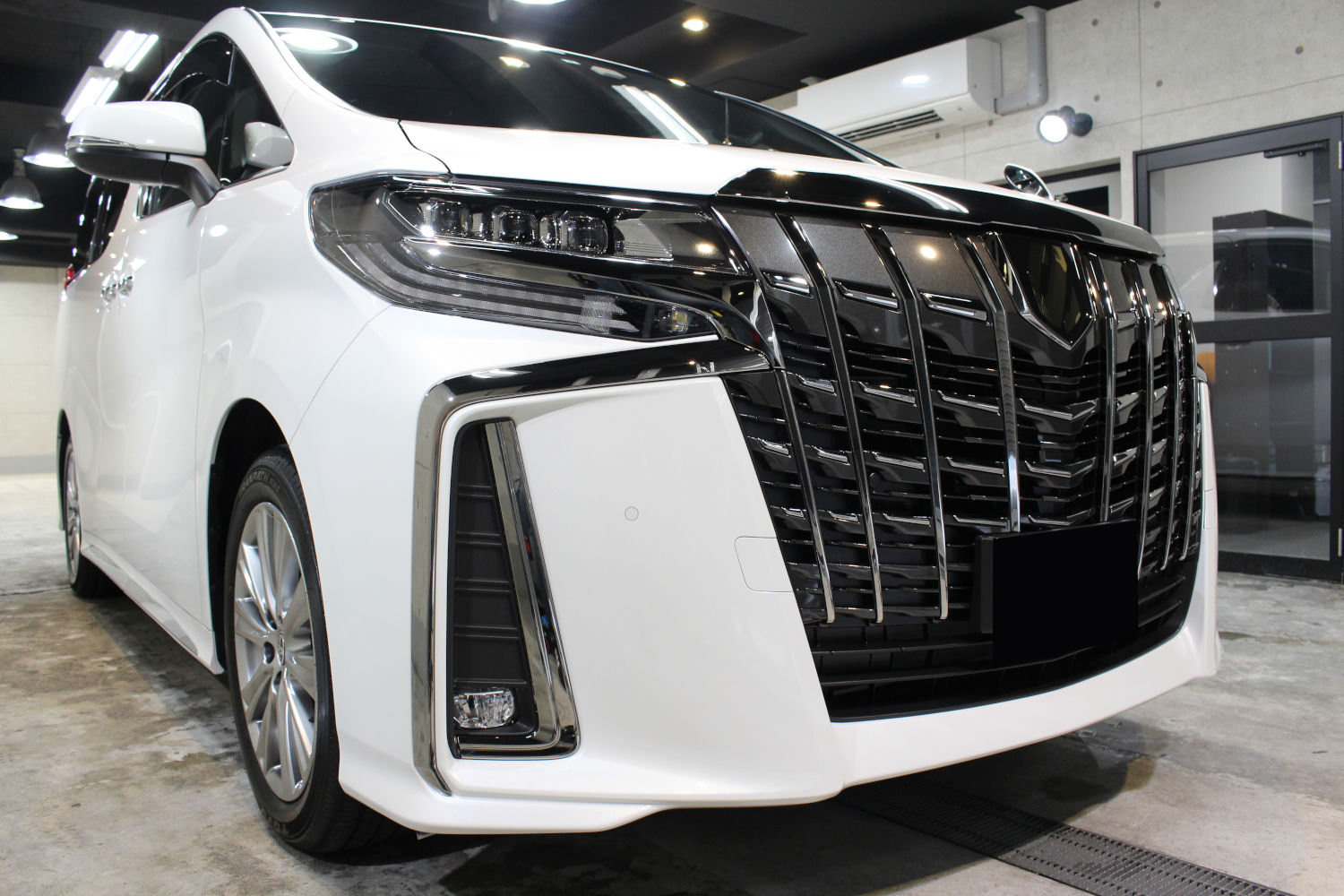 アルファード-2