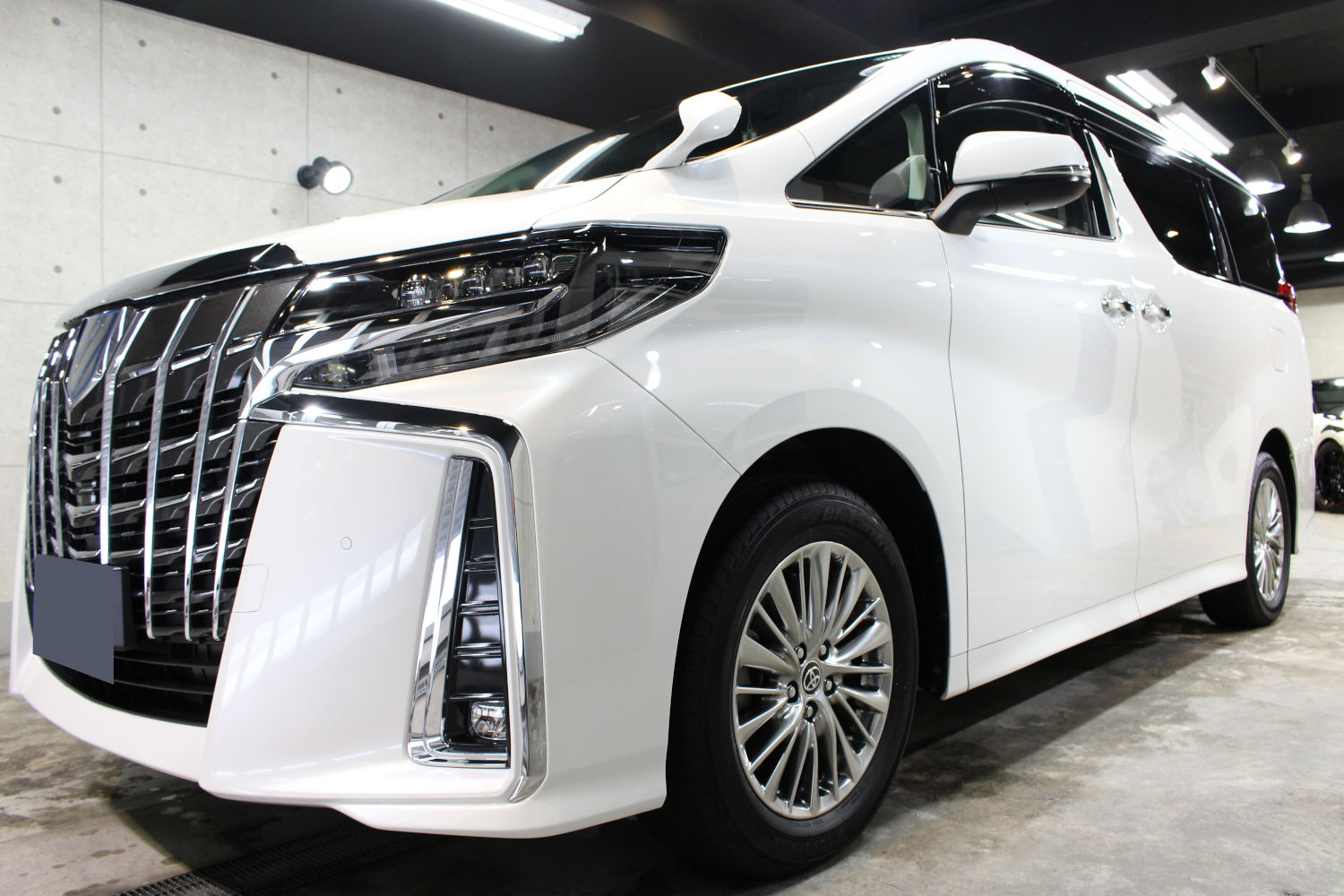 アルファード-4