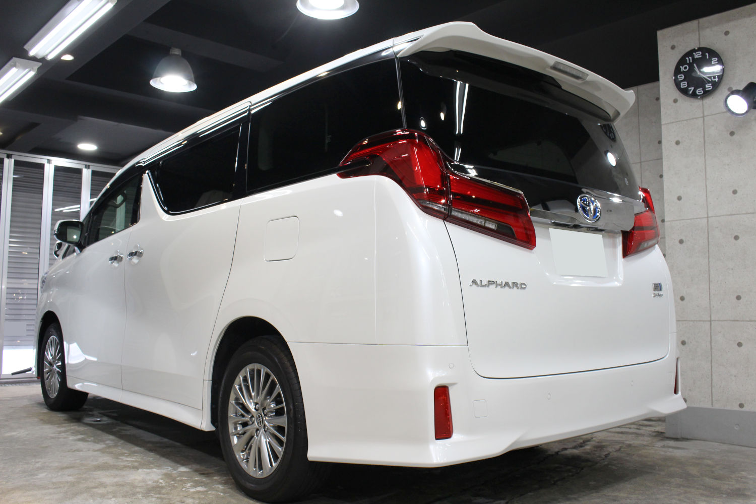 アルファード-8