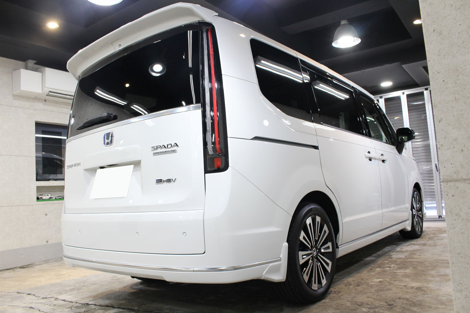 ステップワゴン-4