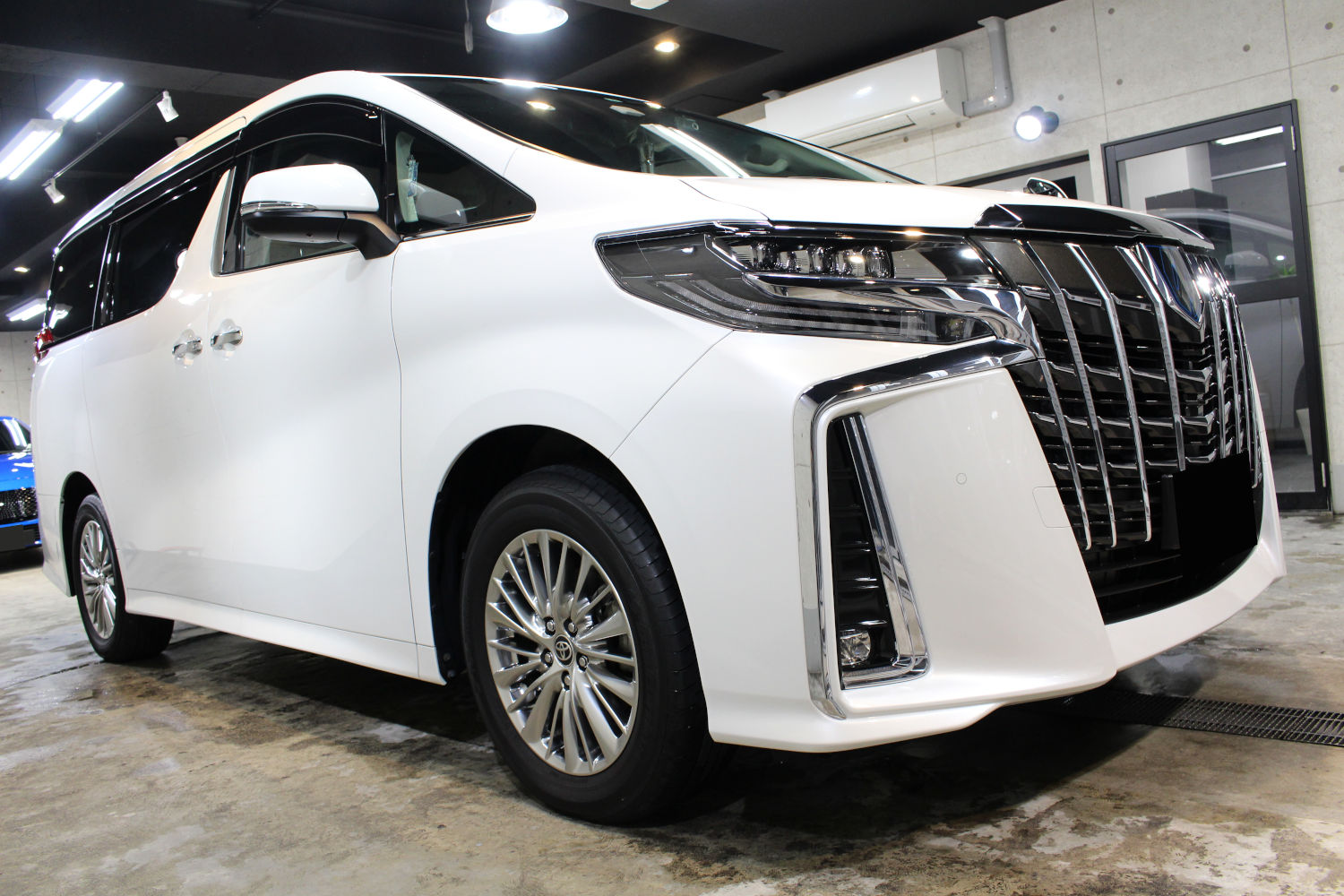 アルファード-1