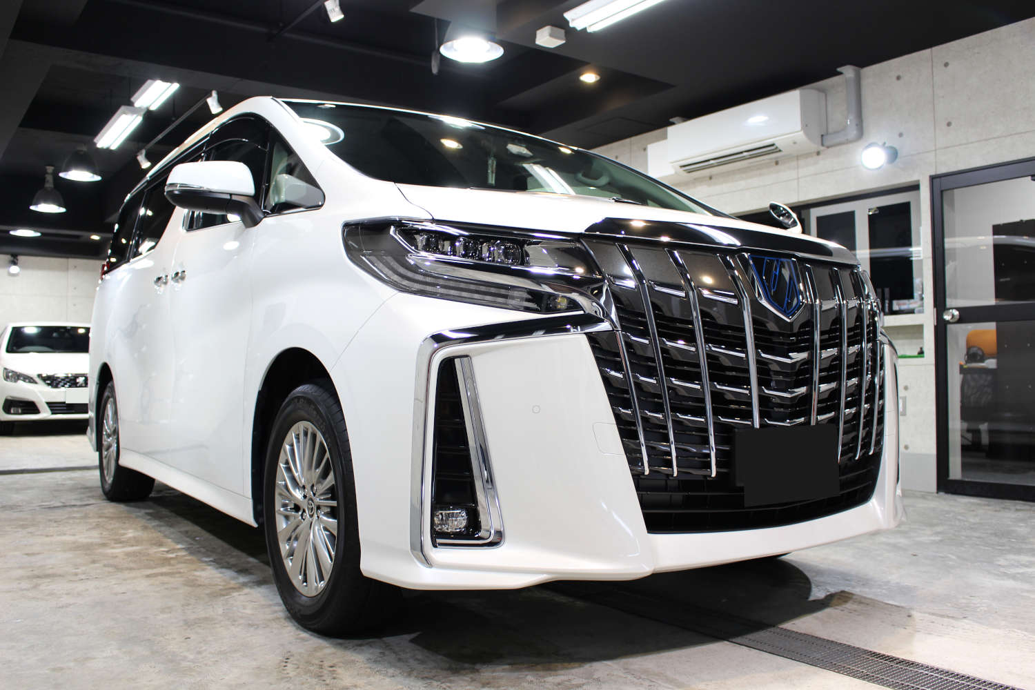 アルファード-1