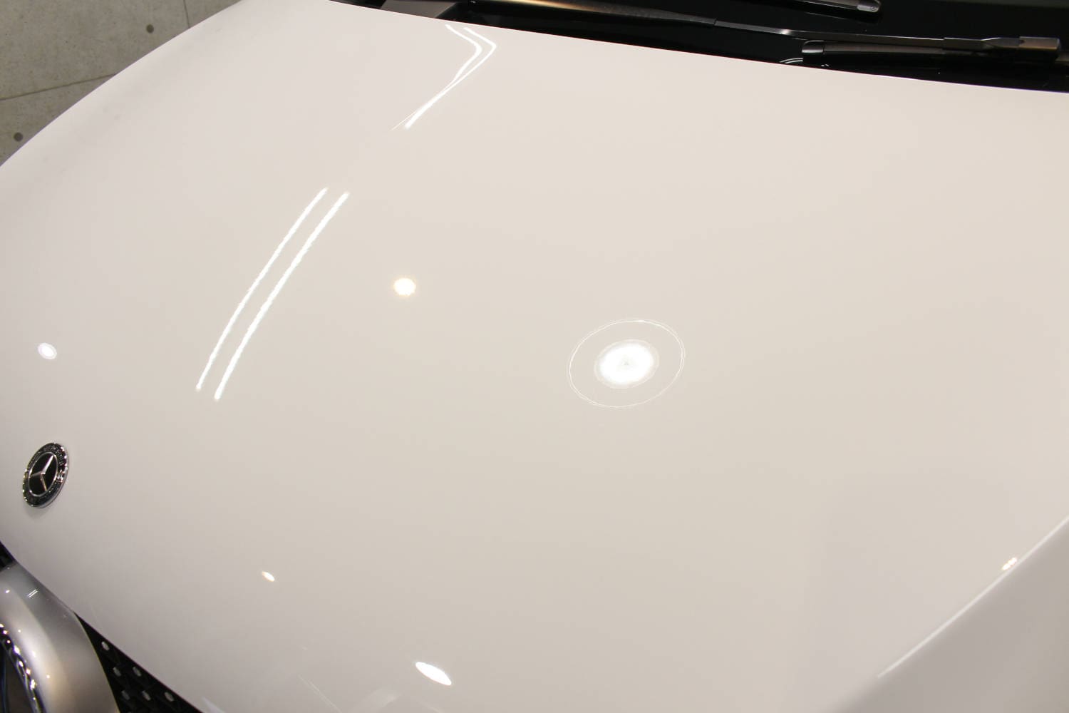 V220d-ボンネット