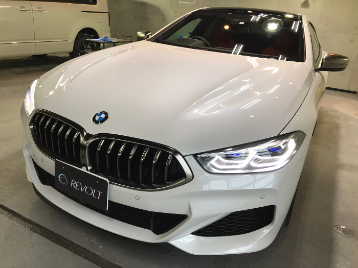 850i01.jpg