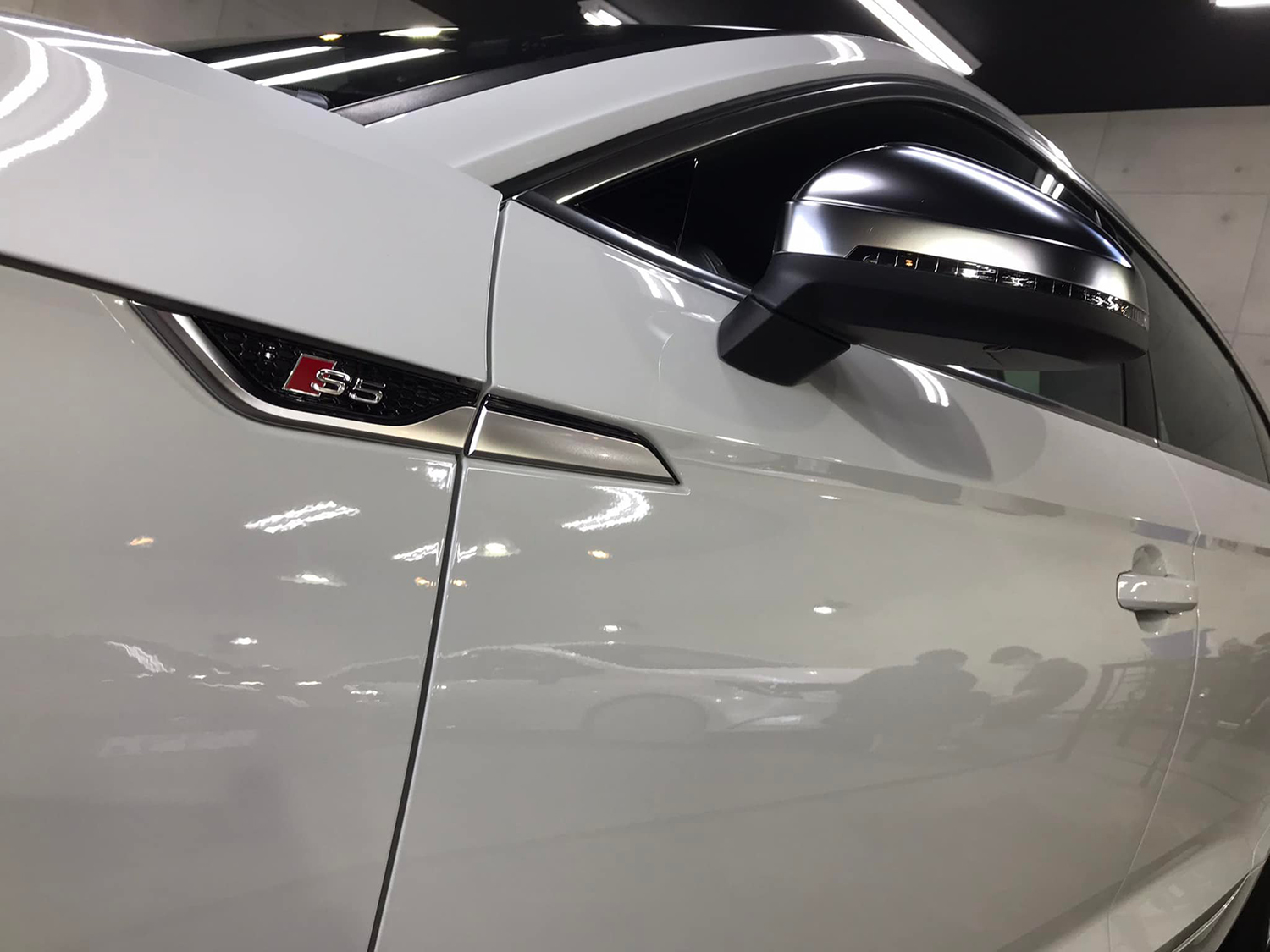 audis5-5.jpg