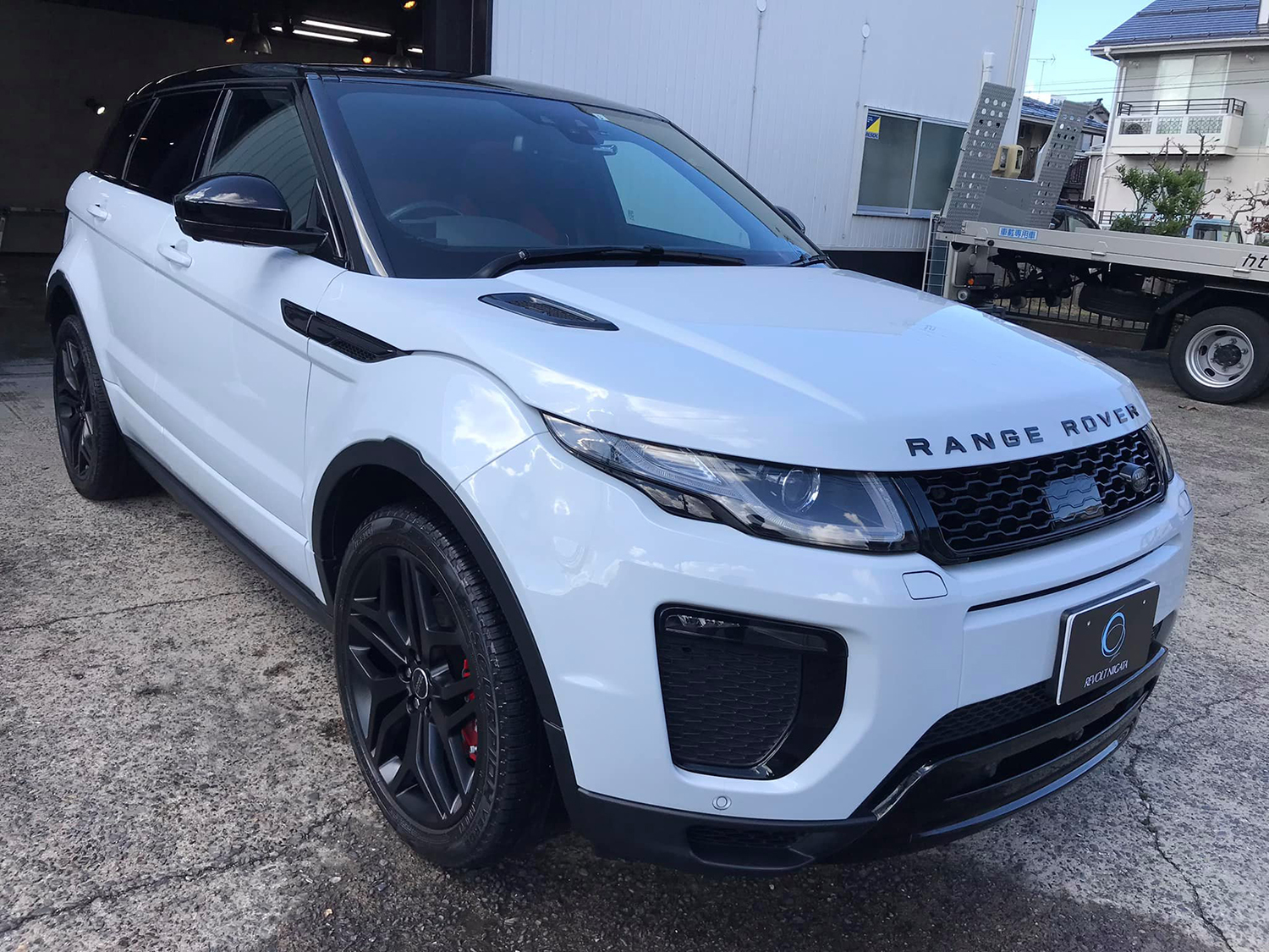 rangerover1.jpg