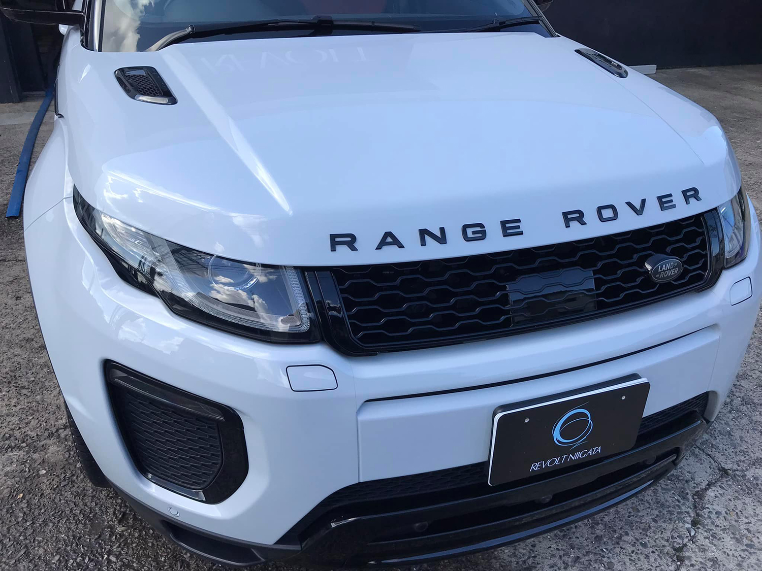 rangerover2.jpg