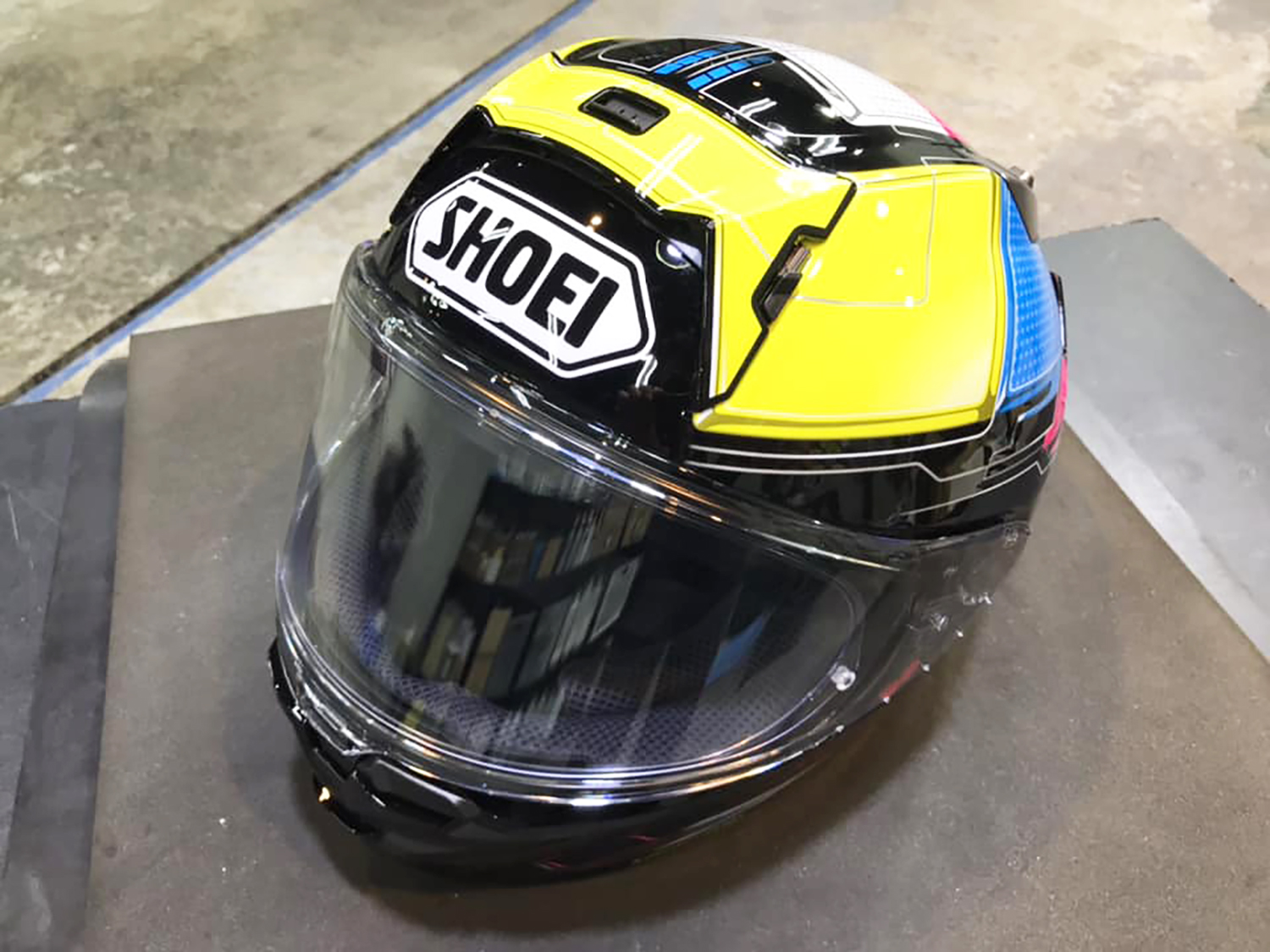 shoei-4.jpg