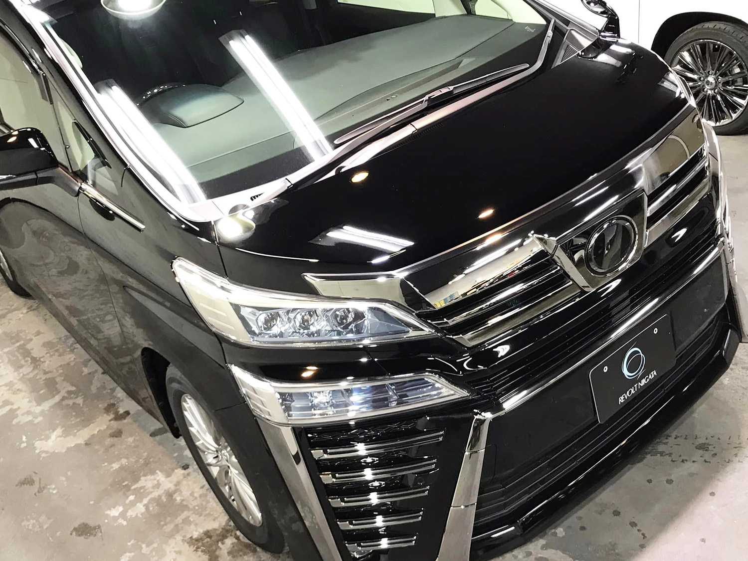 vellfire-10.jpg