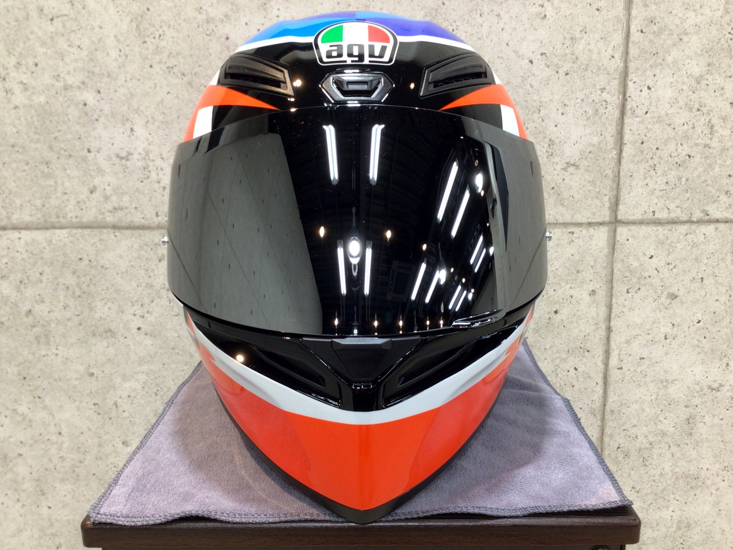 AGVヘルメット　1