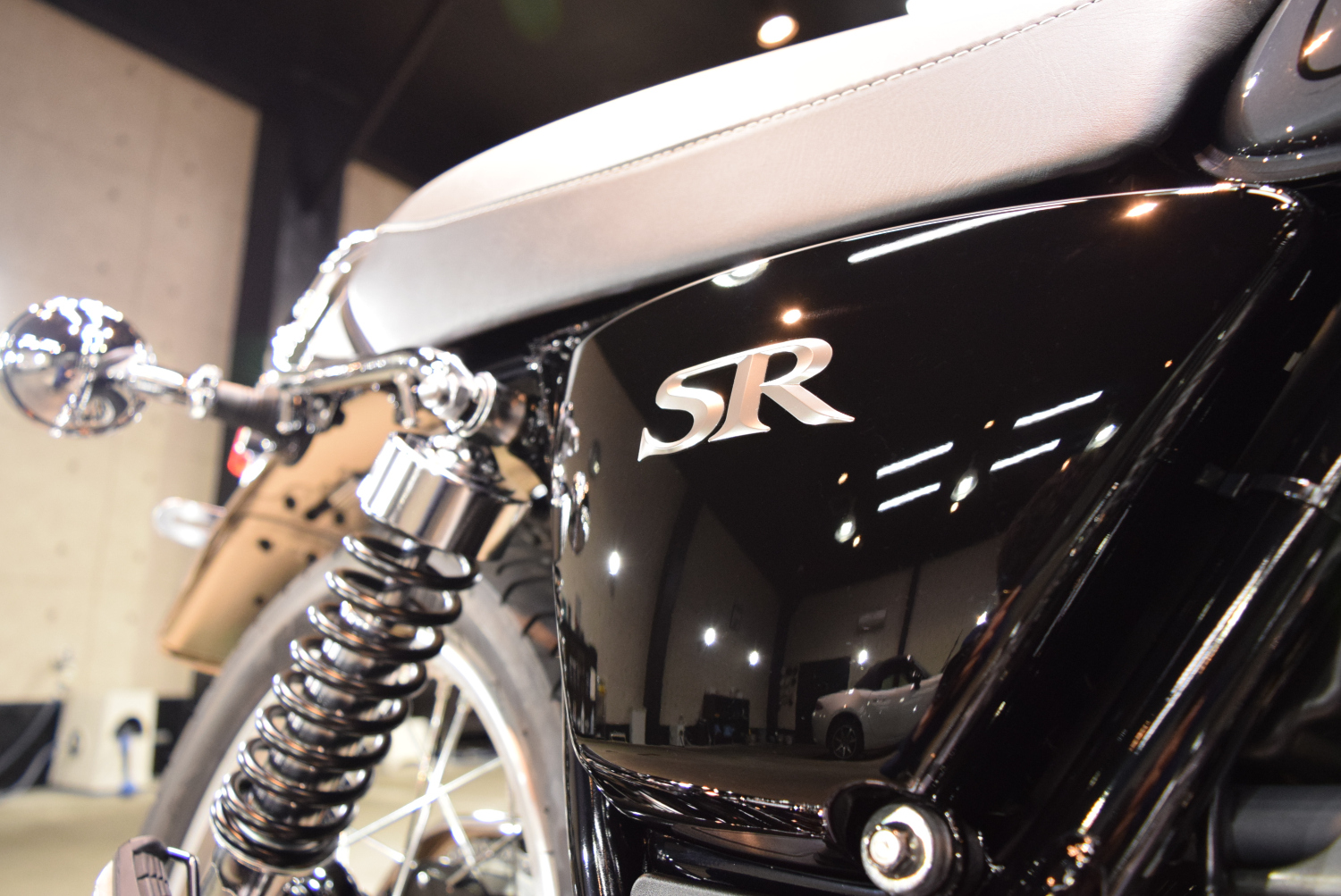 SR400-9