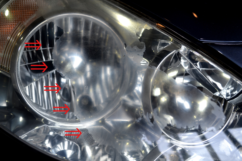 ハードコート剥がれのダメージ例 ヘッドライト研磨 洗練された技術で愛車を守る Revolt 静岡 ブログ